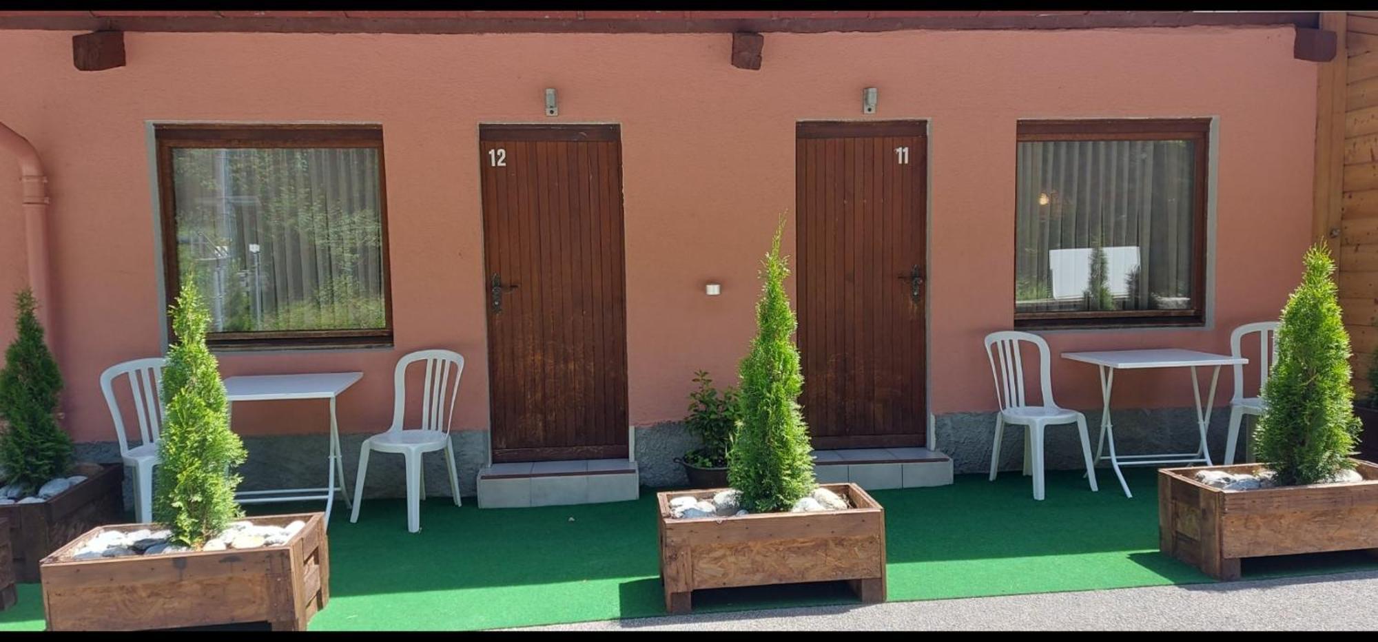 Hotel Les Touristes à Chatelard Extérieur photo