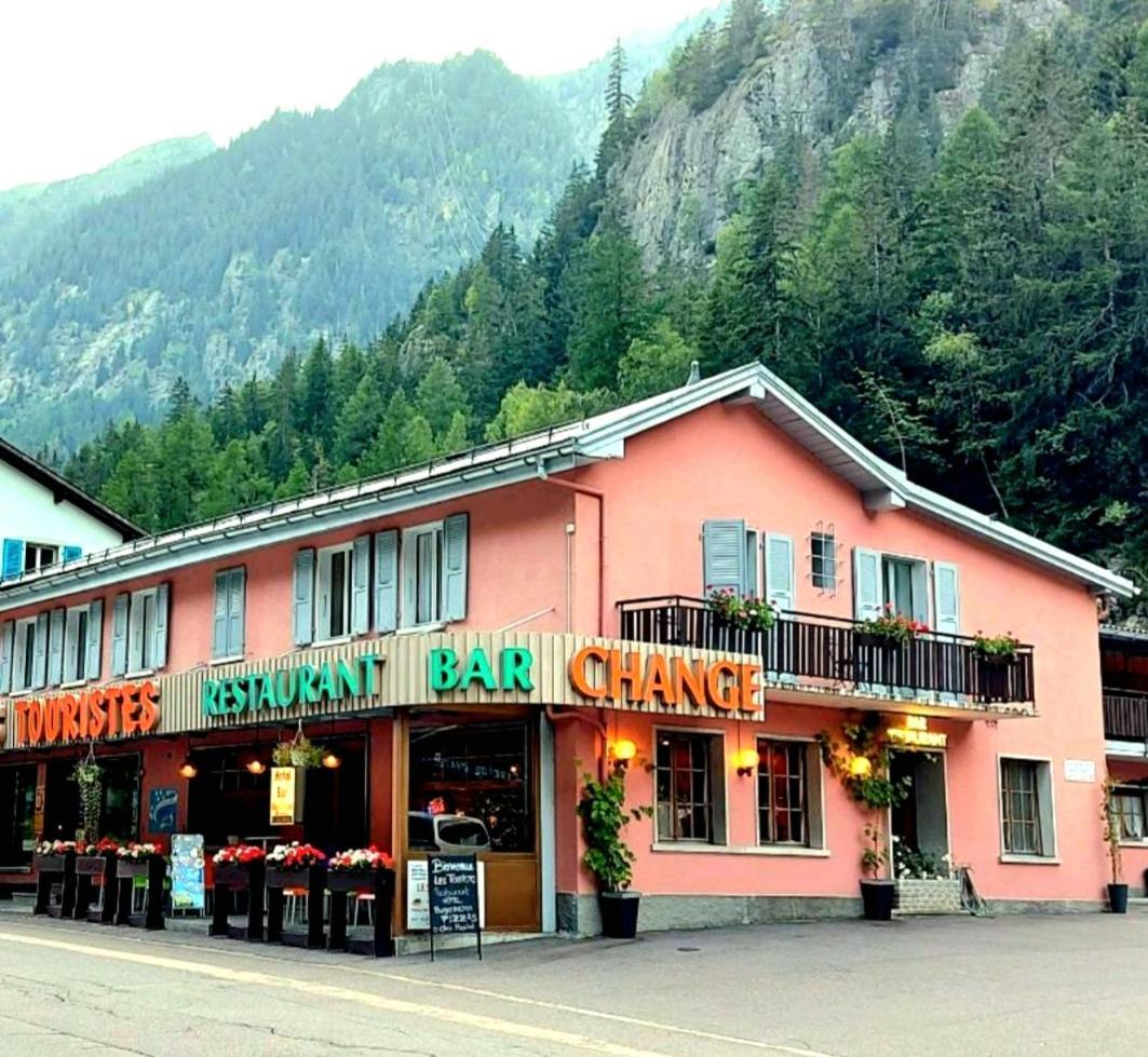 Hotel Les Touristes à Chatelard Extérieur photo